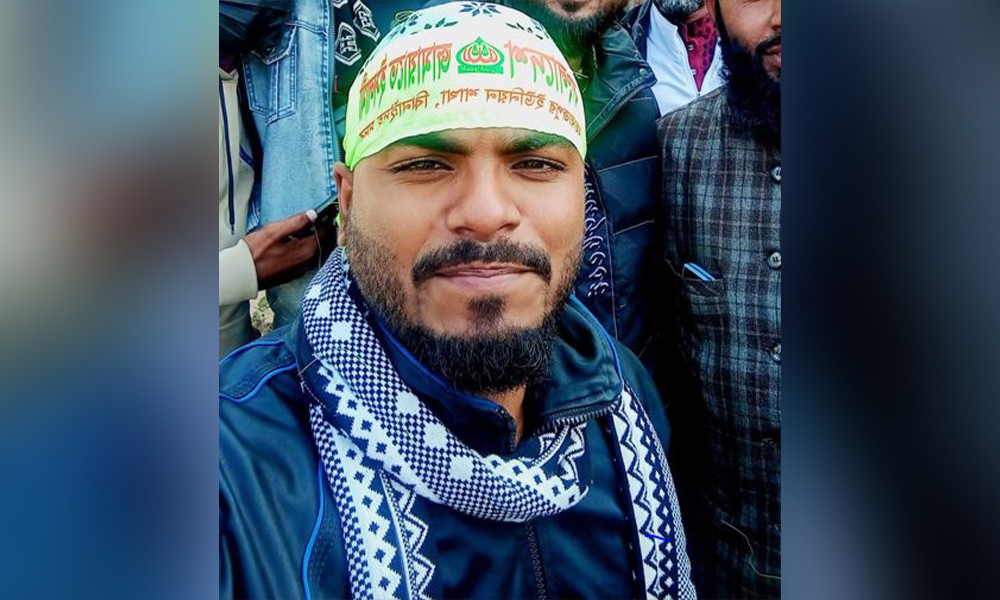ঝিনাইদহে প্রবাসীর স্ত্রীর সঙ্গে আপত্তিকর অবস্থায় ধরা যুব জামায়াত নেতা